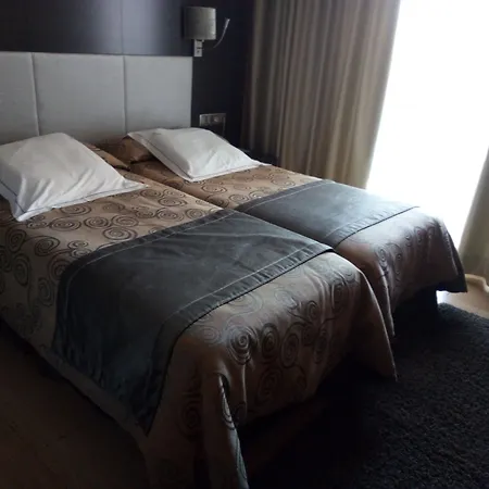 Hotell Felisa 4*
