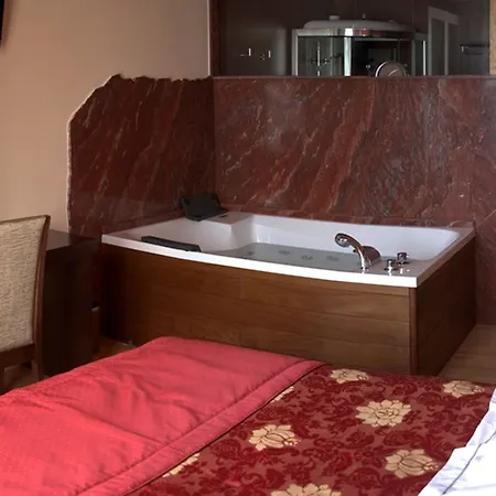 Felisa Hotel Queveda