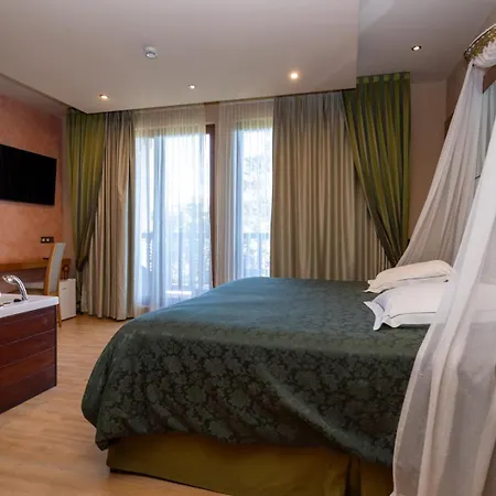 Hotel Felisa Queveda